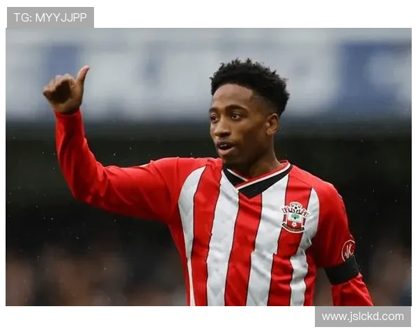 南安普顿俱乐部迎来新赛季调整聚焦引援布局与青训升级动向