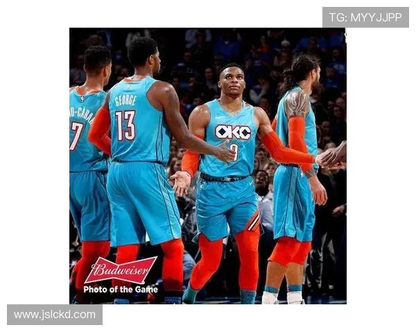 围绕NBA活塞队重建之路解析球队未来竞争力与挑战联盟格局变化