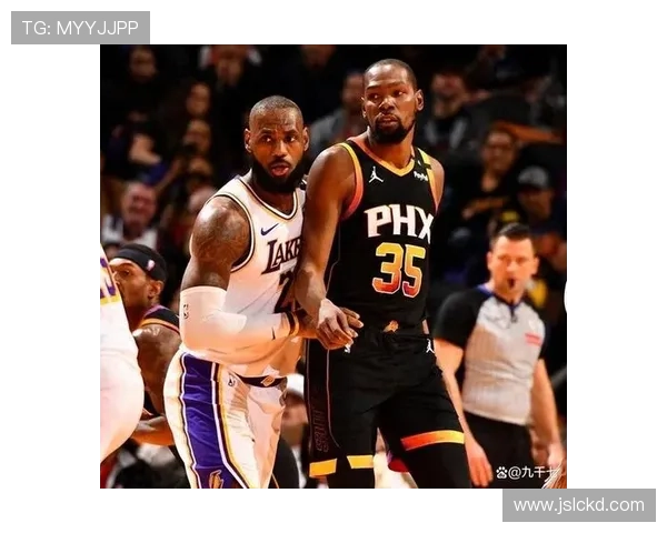 詹姆斯领衔湖人迎战勇士冲击季后赛席位,杜兰特伤愈复出助太阳争夺西部前四